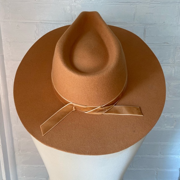 Wyeth flat brim hat - Picture 3 of 8